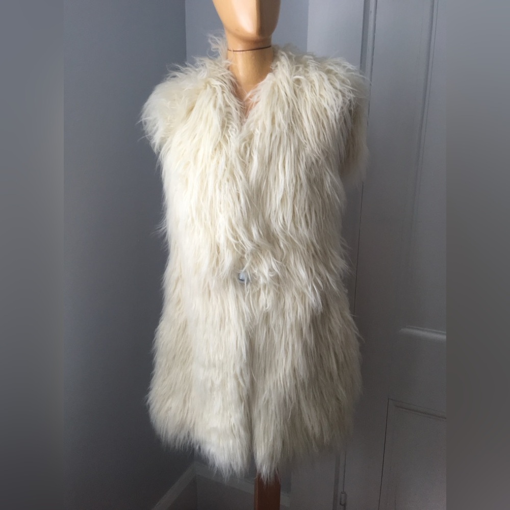 Rodebjer Swedish flokati faux-fur vest off-white
